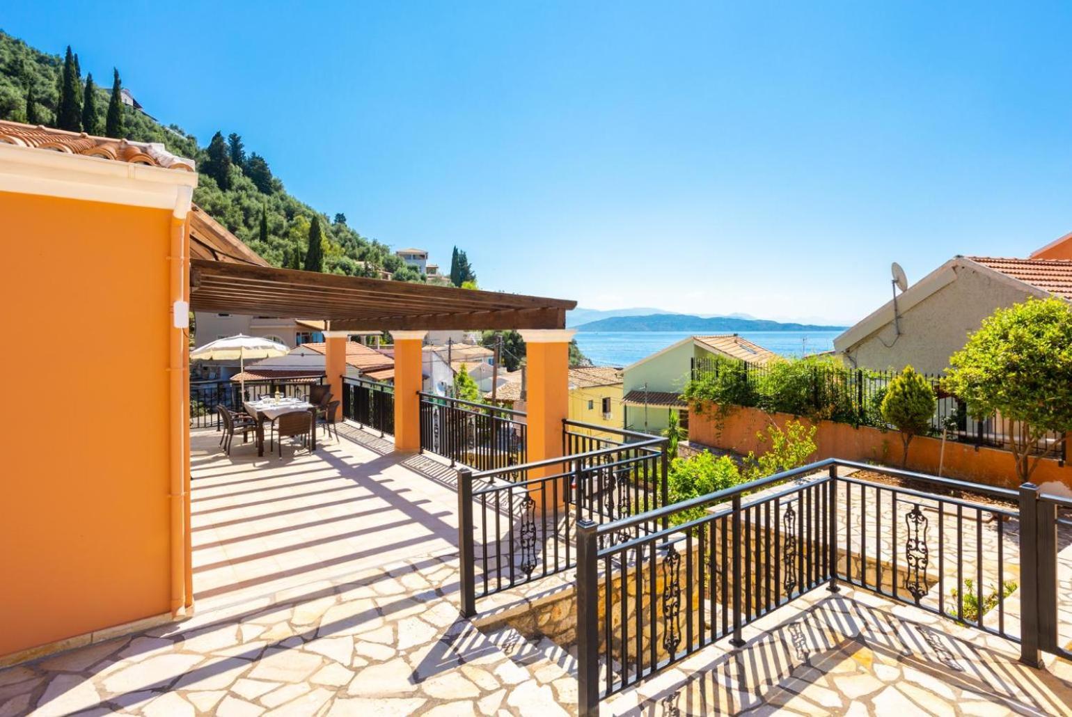 Villa Konstantinos Katavolos Екстер'єр фото